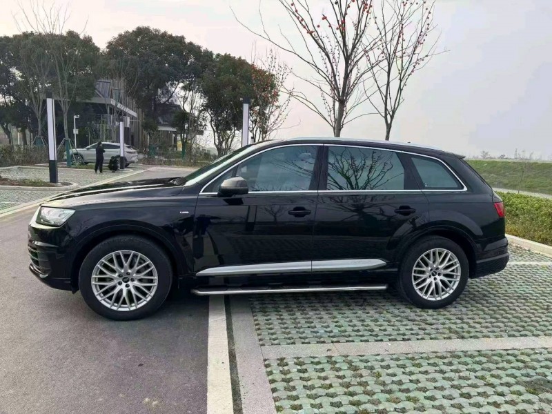 蚌埠18年奥迪Q79