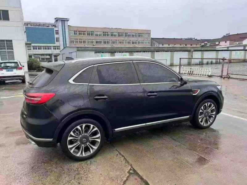 南通21年红旗HS58