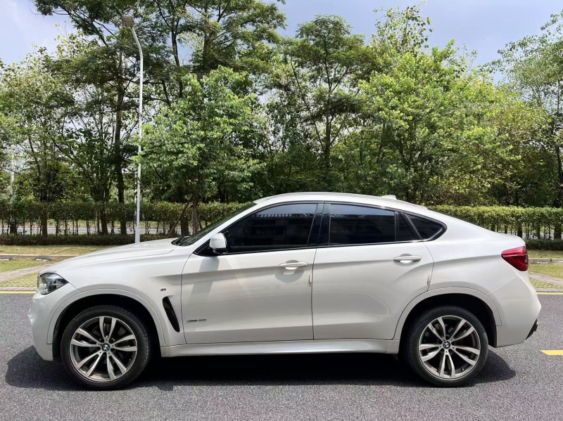 佛山17年宝马X67