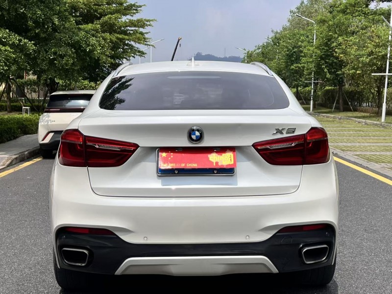 佛山17年宝马X68