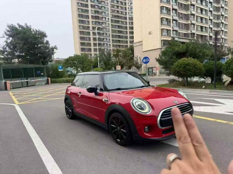 枣庄20年宝马迷你3