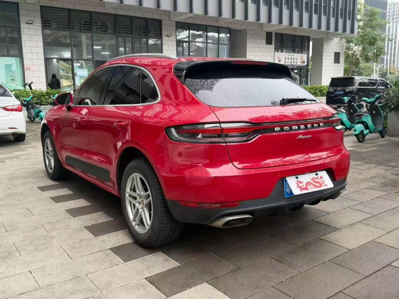 佛山20年保时捷Macan8