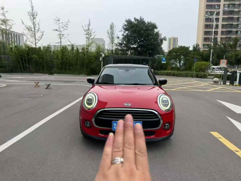 东营20年宝马迷你1
