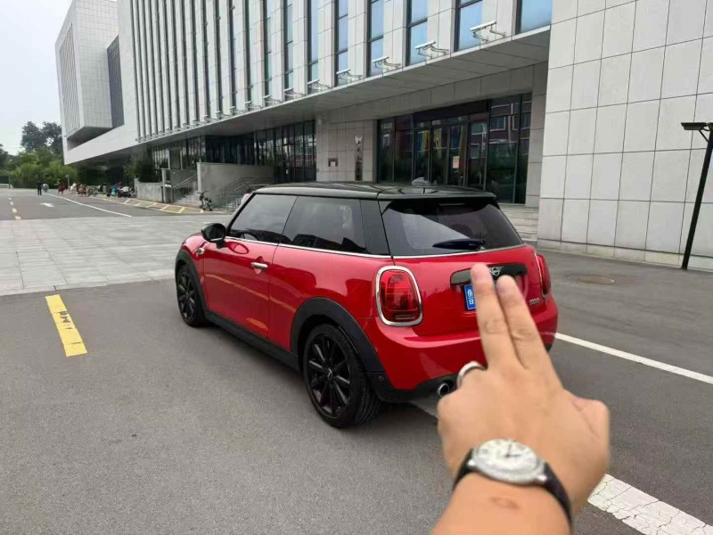 东营20年宝马迷你7