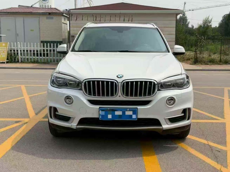 济宁19年宝马X51