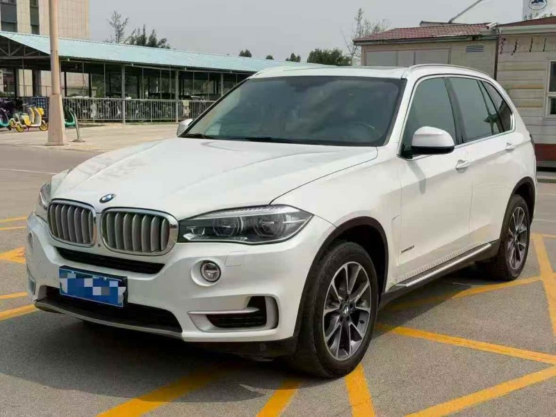济宁19年宝马X52