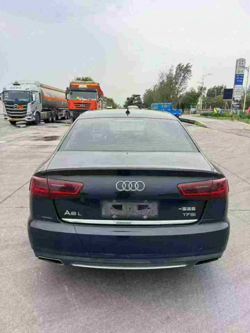 青岛16年奥迪A6L9