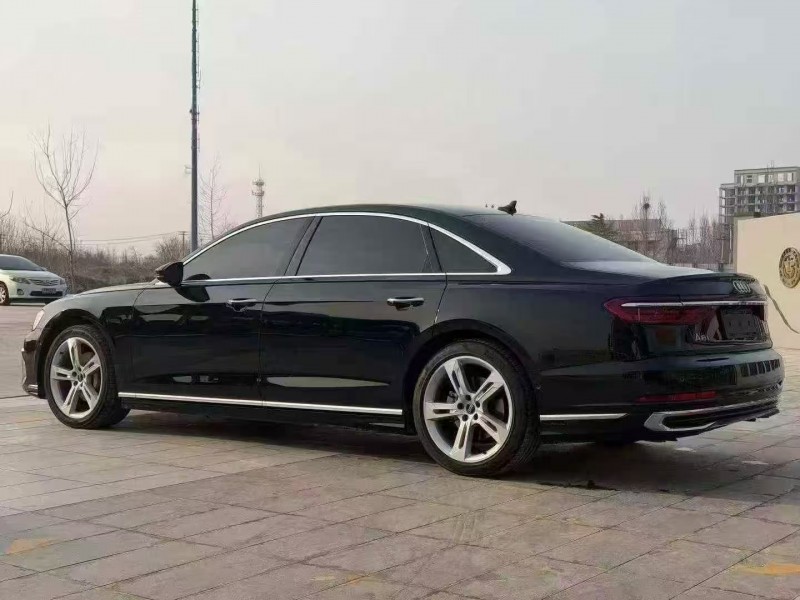 石家庄23年奥迪A8L6