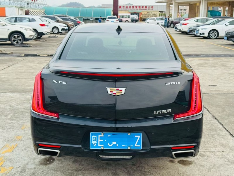 东莞19年凯迪拉克XTS7