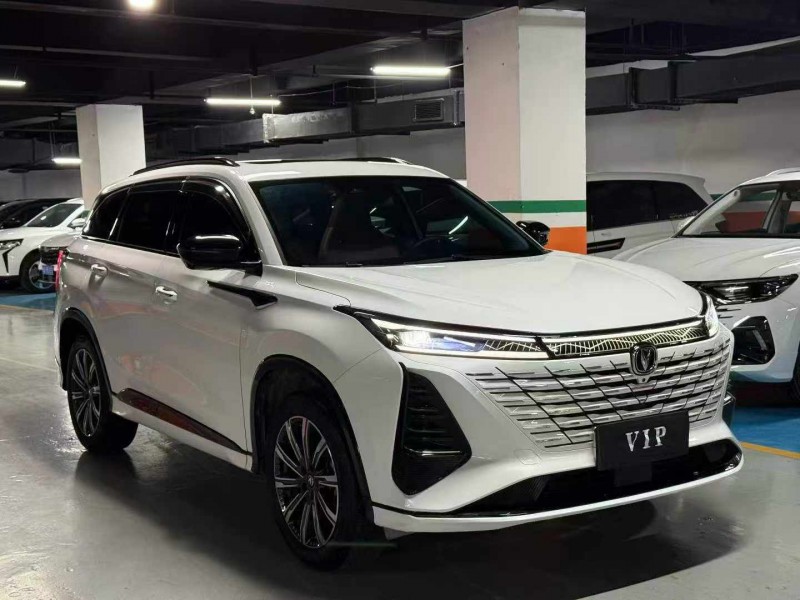 成都24年长安汽车CS753