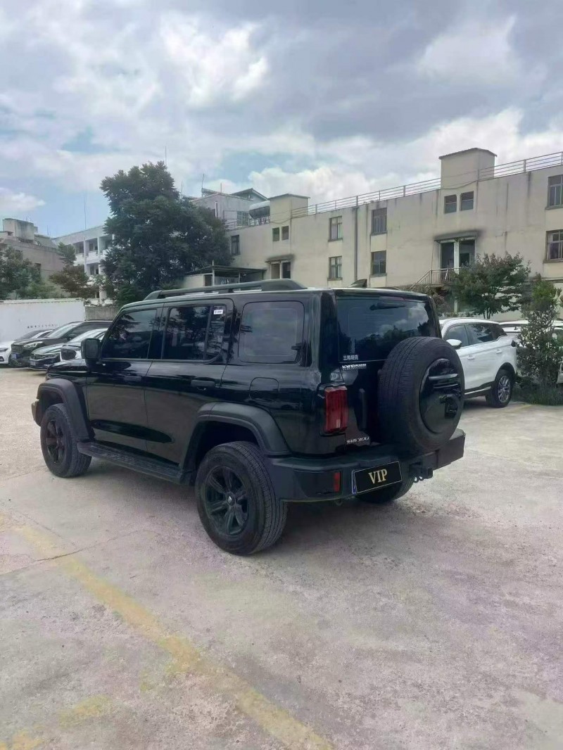 廣州25年長城汽車坦克4