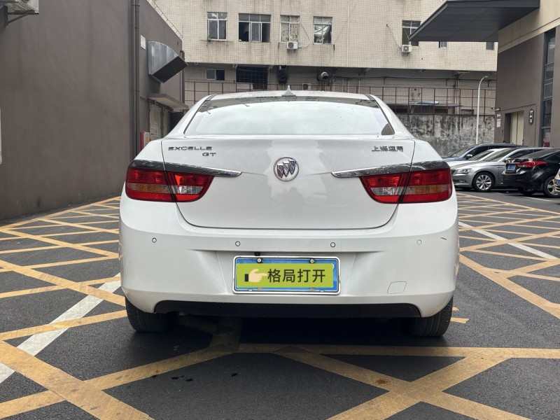 东莞12年别克英朗6