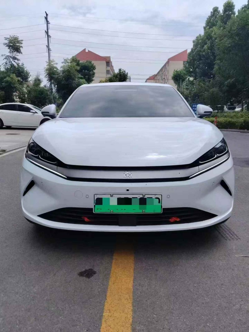 济宁26年比亚迪秦1