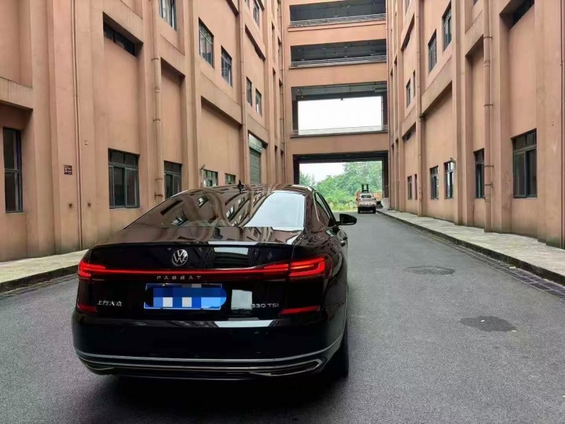重庆24年大众帕萨特7