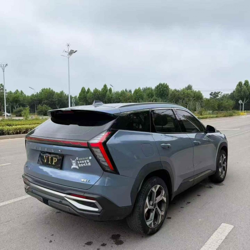 东营23年吉利博越5