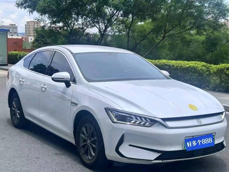 广州23年比亚迪秦2