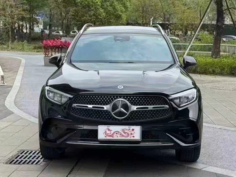 佛山25年奔驰GLC1