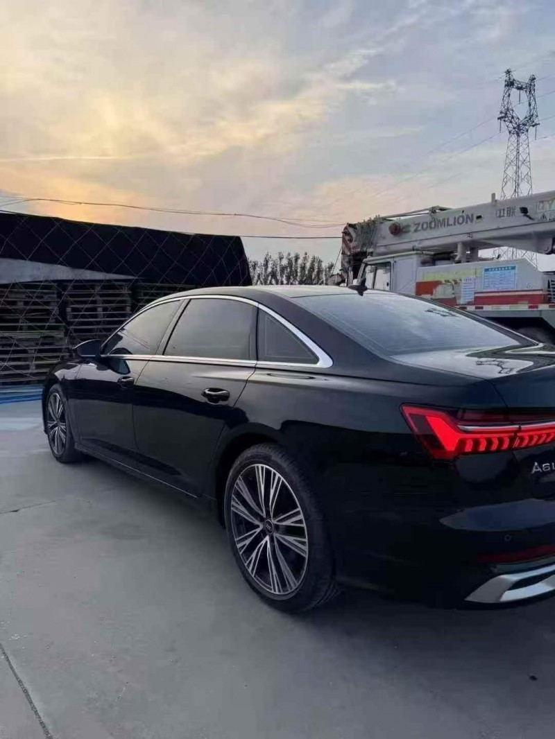 烟台25年奥迪A6L7