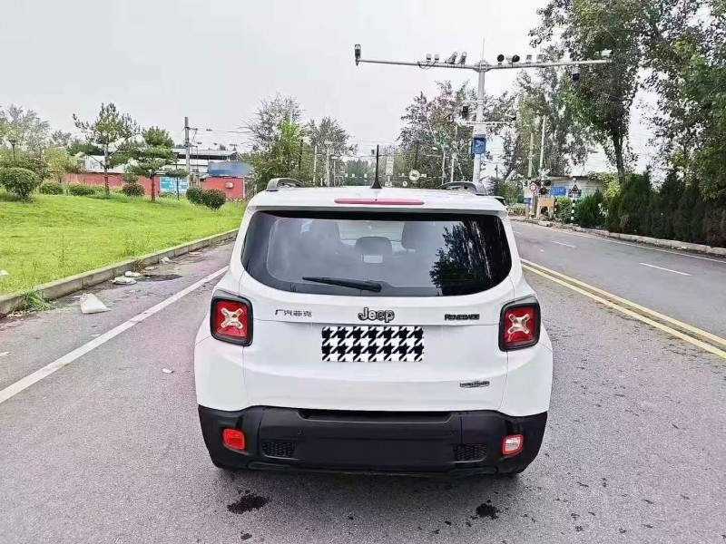 开封18年Jeep自由侠4