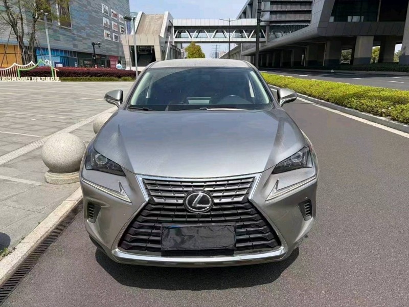 台州21年雷克萨斯NX1