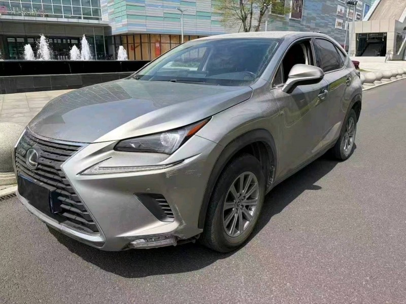 台州21年雷克萨斯NX2