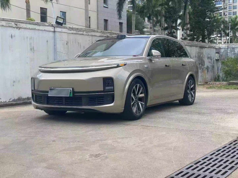 海口22年理想L82