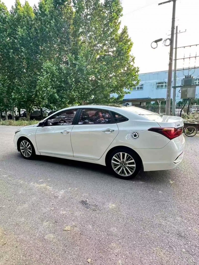菏泽18年现代名图7