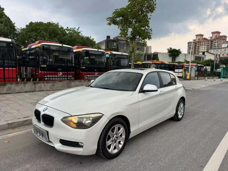广州15年宝马1系2