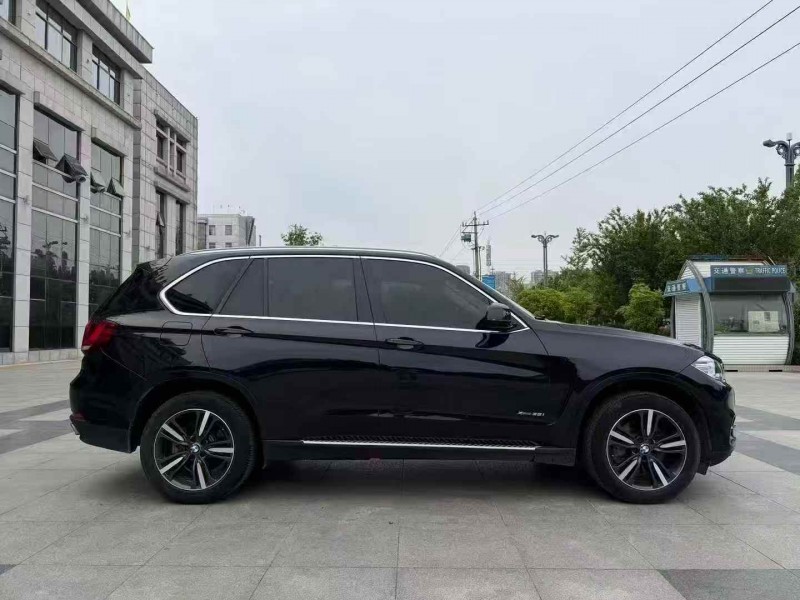 济宁18年宝马X57