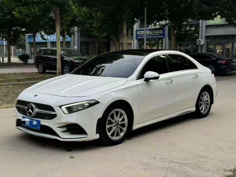东营20年奔驰A3