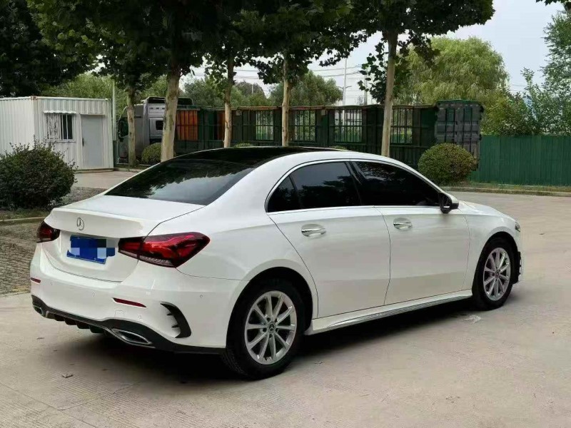 东营20年奔驰A7