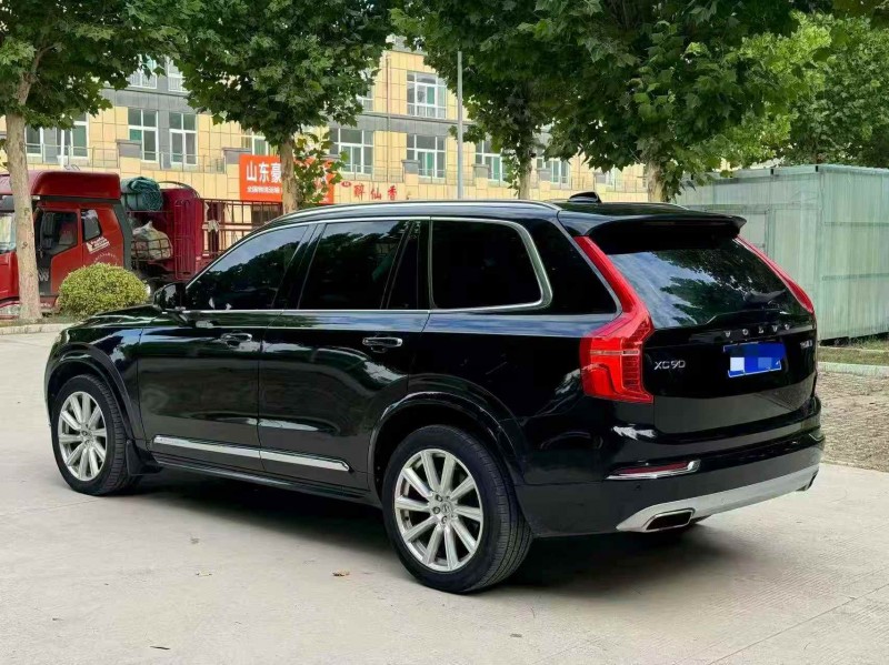 济宁15年沃尔沃XC908