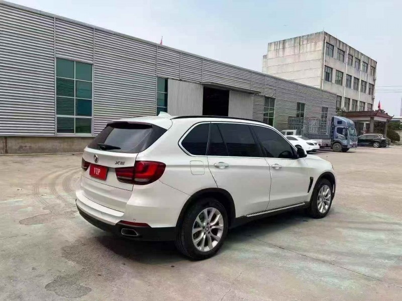 东营16年宝马X57