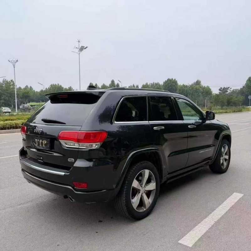 烟台17年Jeep大切诺基3