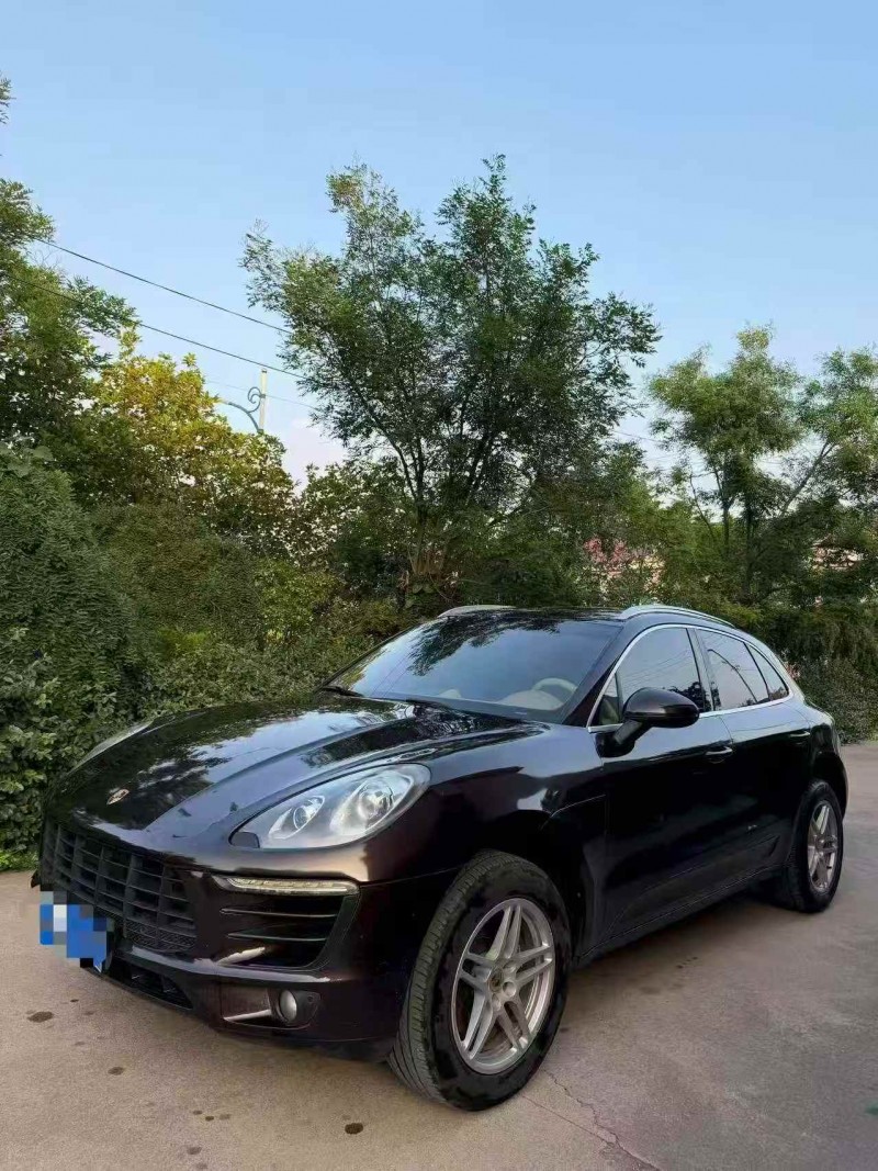 东营15年保时捷Macan2