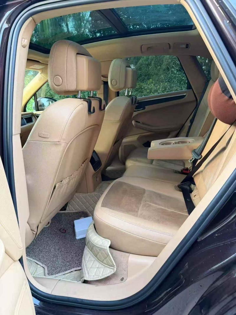 东营15年保时捷Macan5