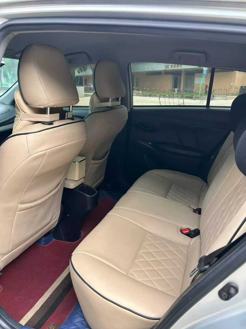 佛山22年丰田YARiS L 致炫6