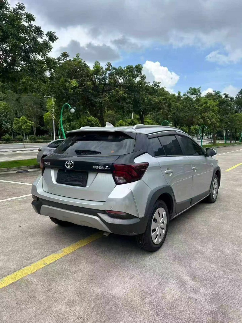 佛山22年丰田YARiS L 致炫8