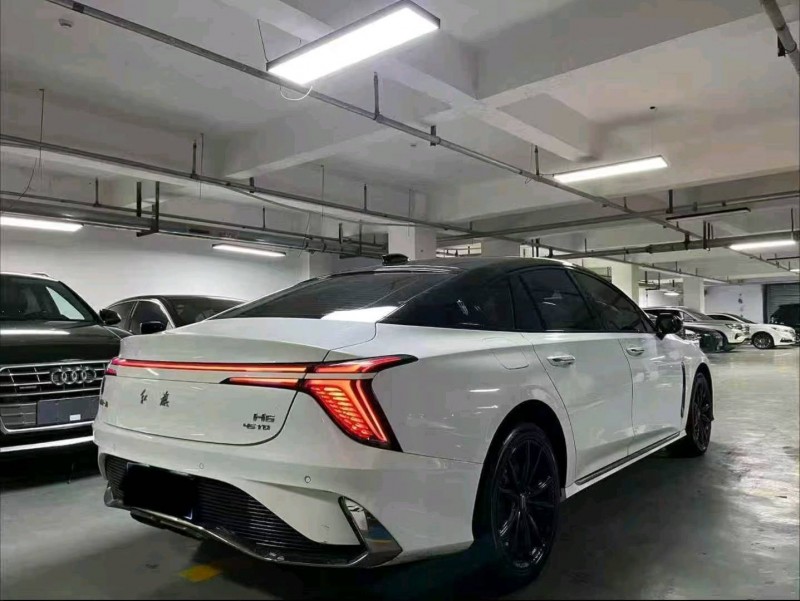成都24年红旗H67