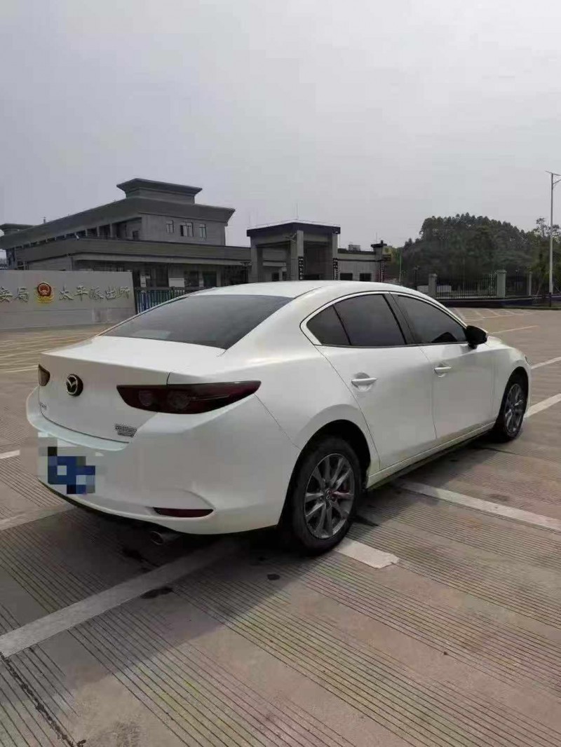 北海21年马自达昂克赛拉8