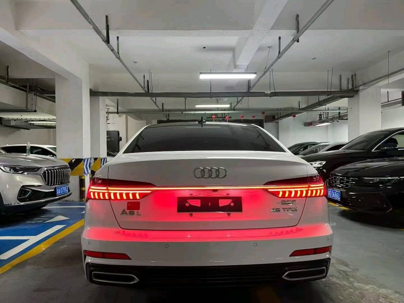 成都20年奥迪A6L8