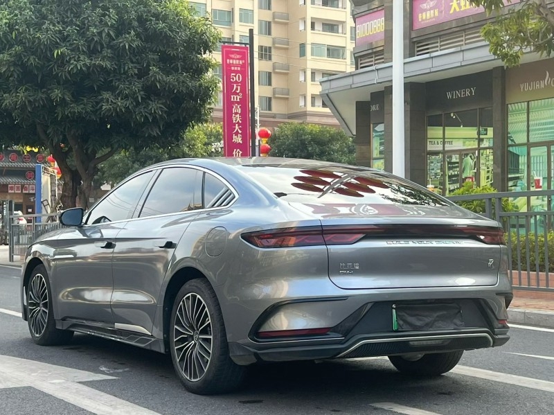 江门22年比亚迪汉DM7