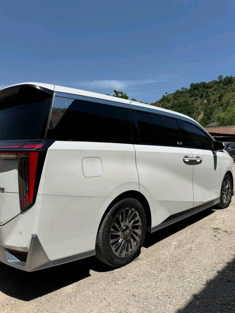 平凉23年传祺M8/GM86