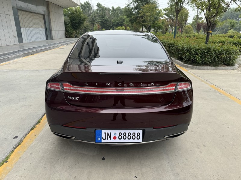 济宁18年林肯MKZ9