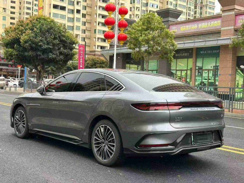 珠海22年比亚迪汉DM7