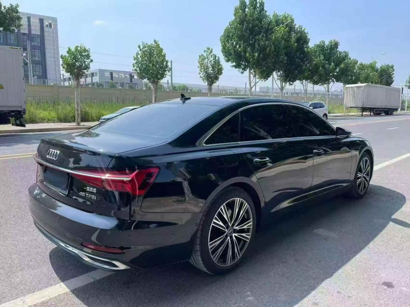 鹤壁23年奥迪A6L8