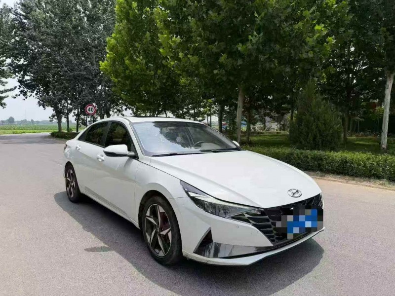 新乡22年现代伊兰特3