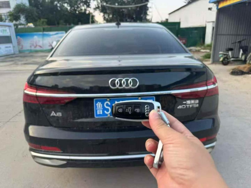 济宁24年奥迪A6L9