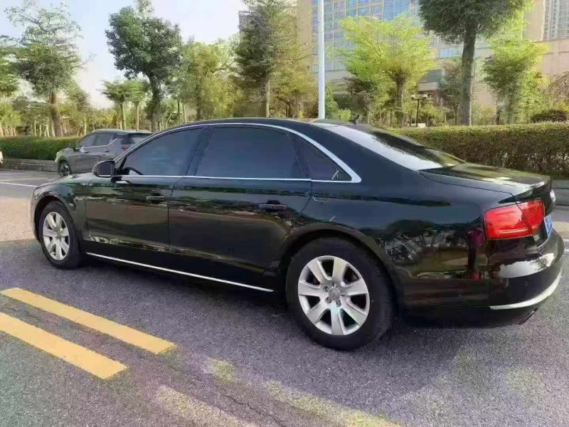 珠海14年奥迪A8L7