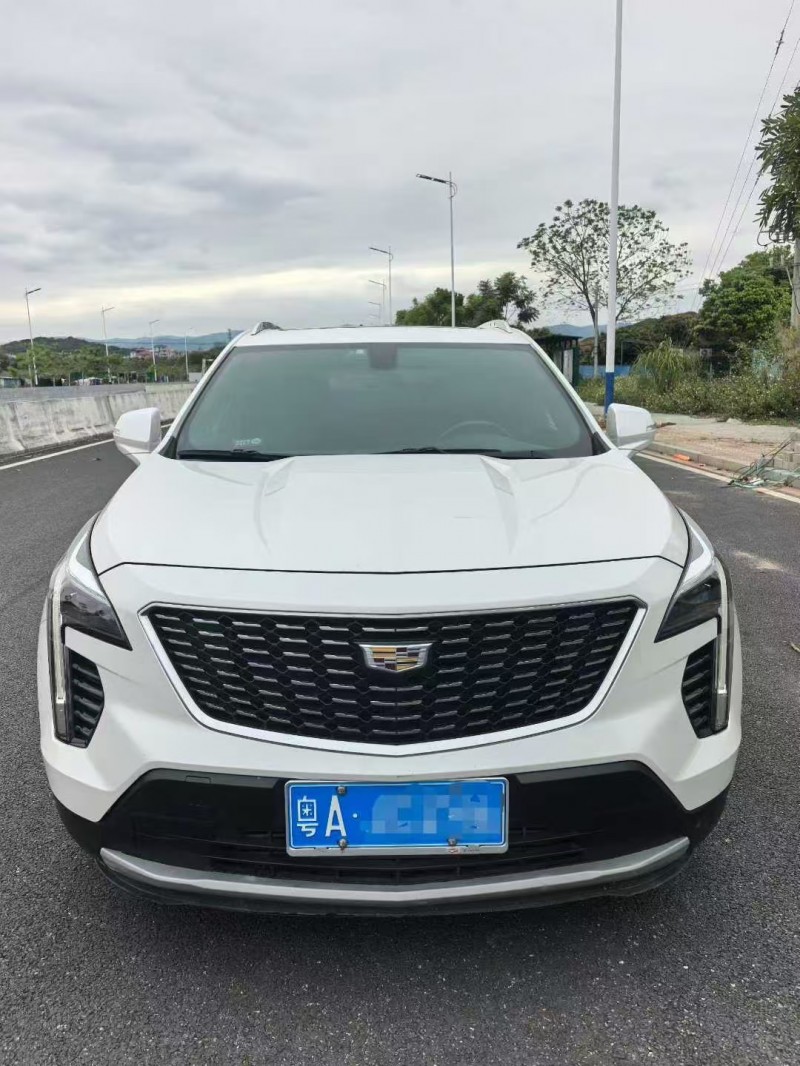 珠海18年凯迪拉克XT41